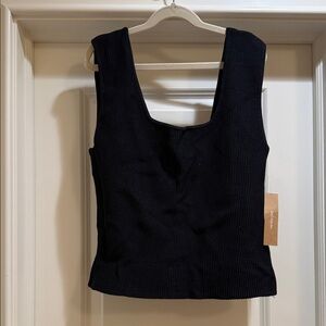 Black Ribbed Square-Neck Cropped Tank Top